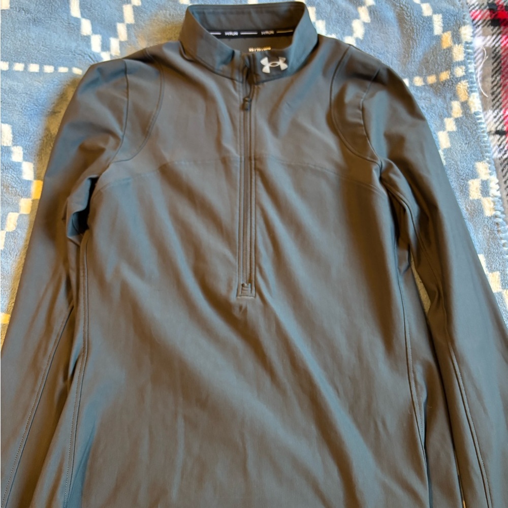 Under armour active wear quarter zip!